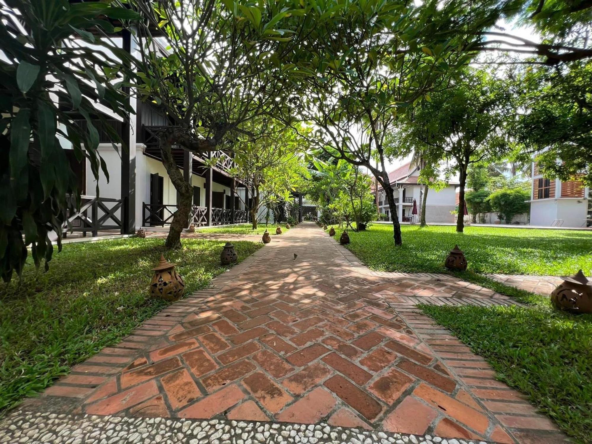 Meuangluang Hotel Luang Prabang Buitenkant foto