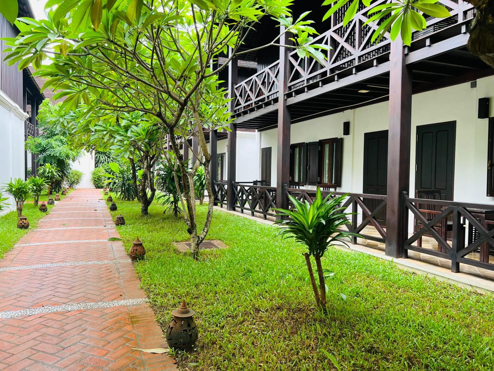 Meuangluang Hotel Luang Prabang Buitenkant foto
